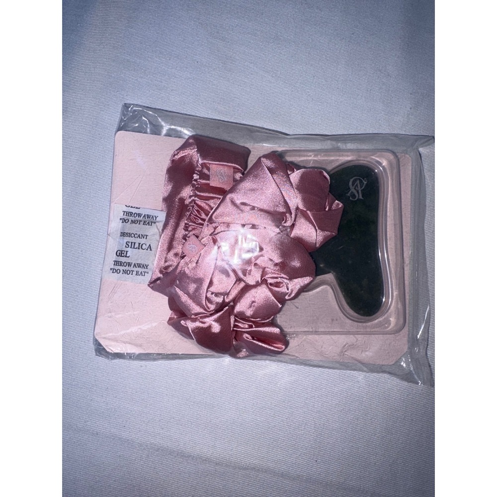 Victoria's Secret Jade Gua Sha Headband Scrunchie Set Pink Satin new unused